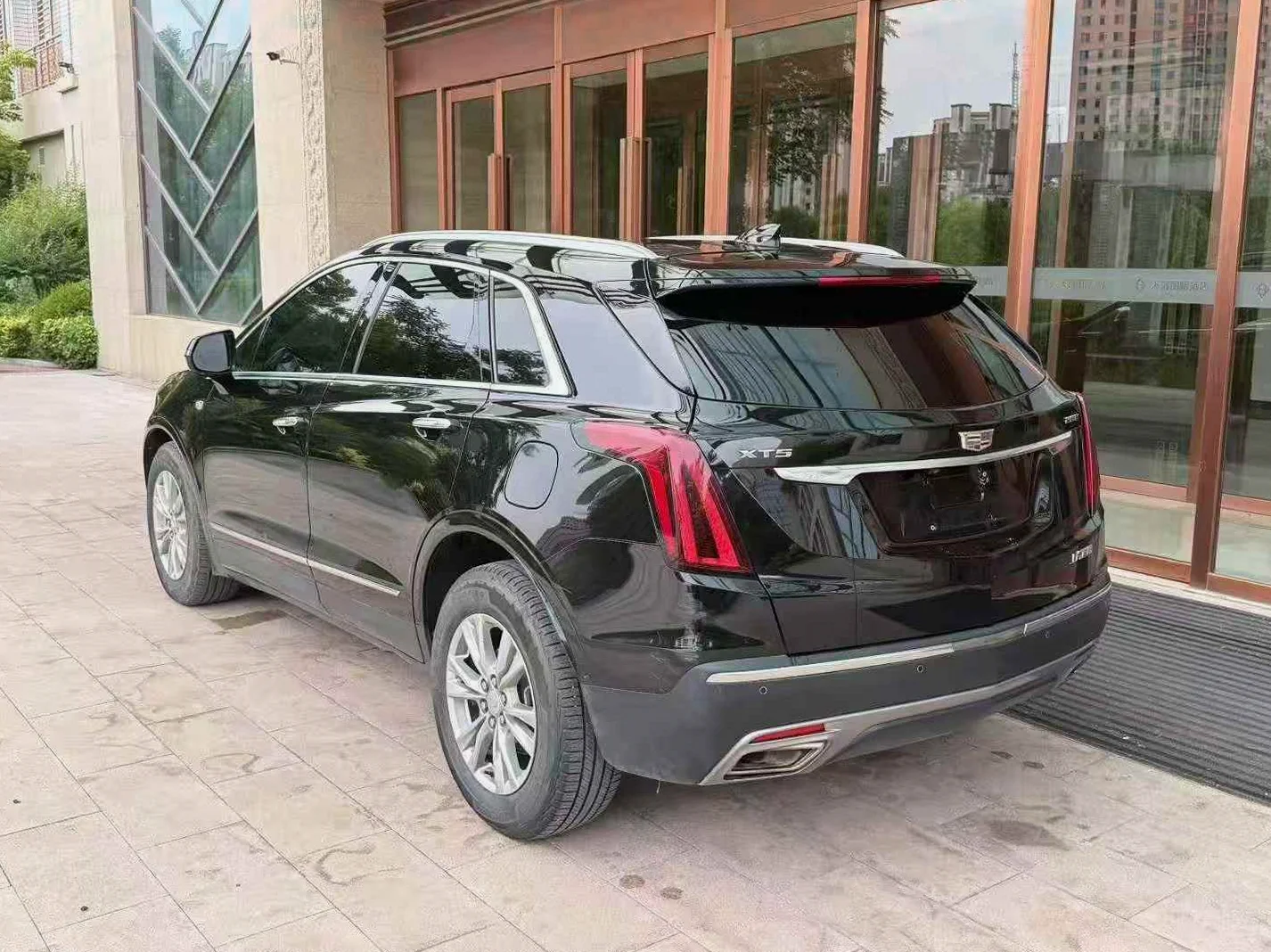凯迪拉克XT5 后面外观三