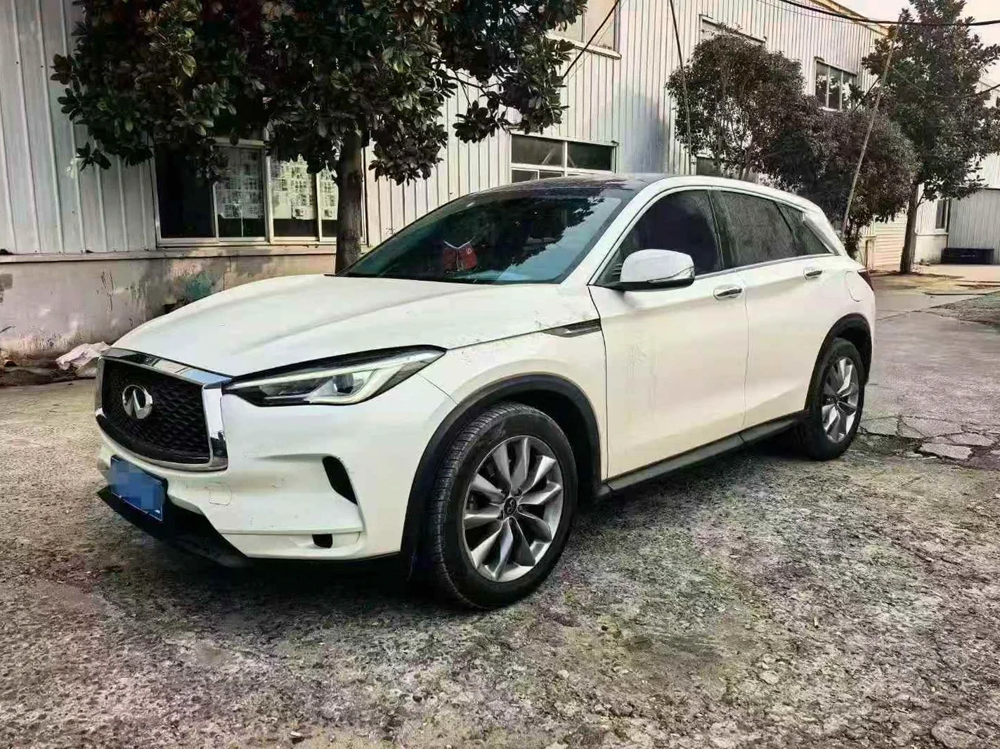 英菲尼迪QX50 正面外观二