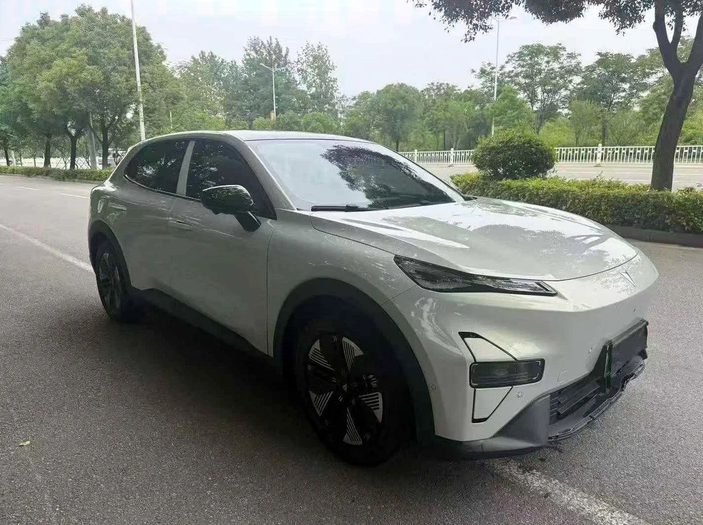 长安汽车深蓝 正面外观三