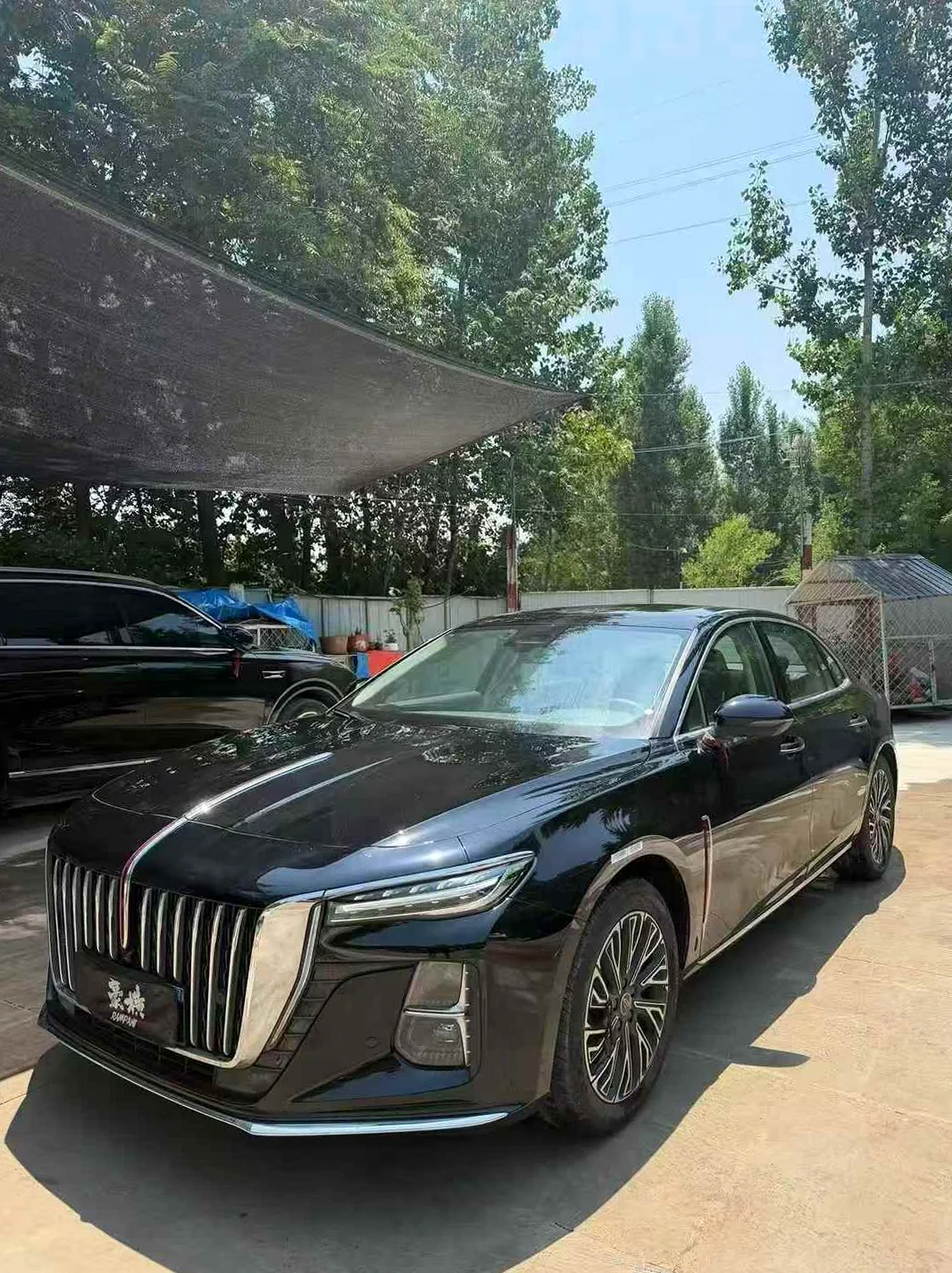 红旗H5 正面外观三