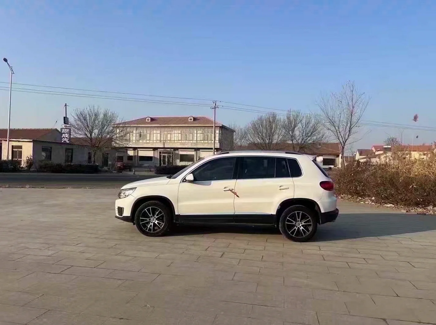 大众途观 后面外观一