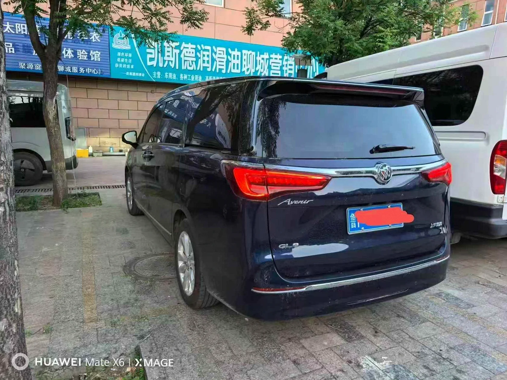 奔驰GL 内饰后排