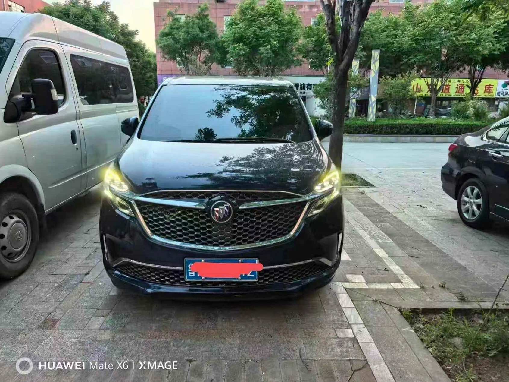 20年奔驰GL8 ES艾维亚4座尊礼版