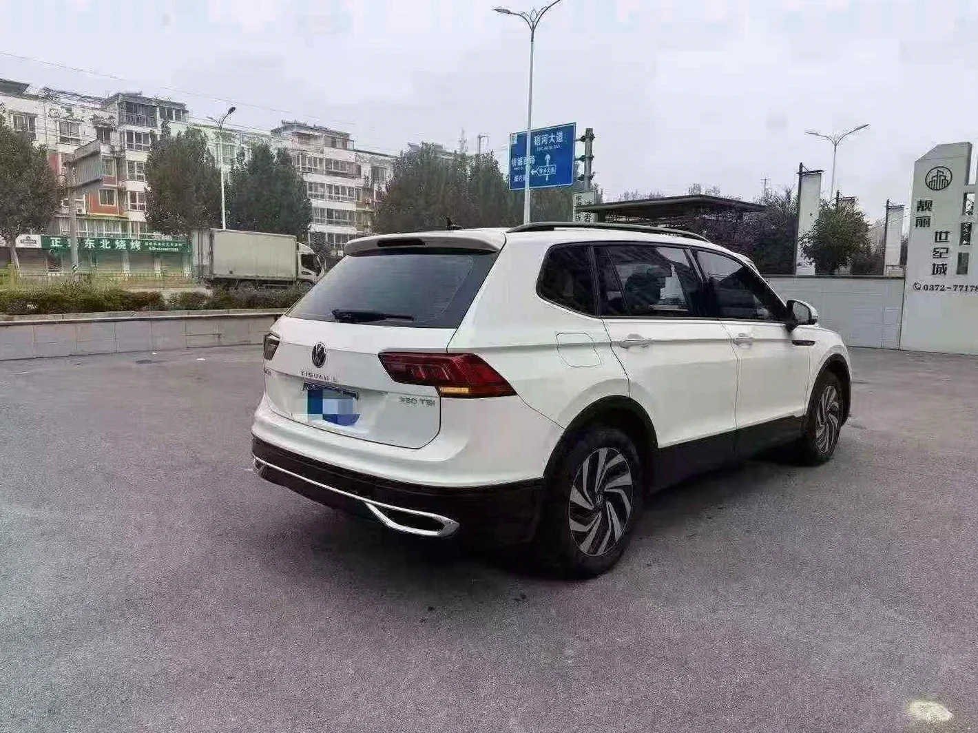 大众途观 后面外观一