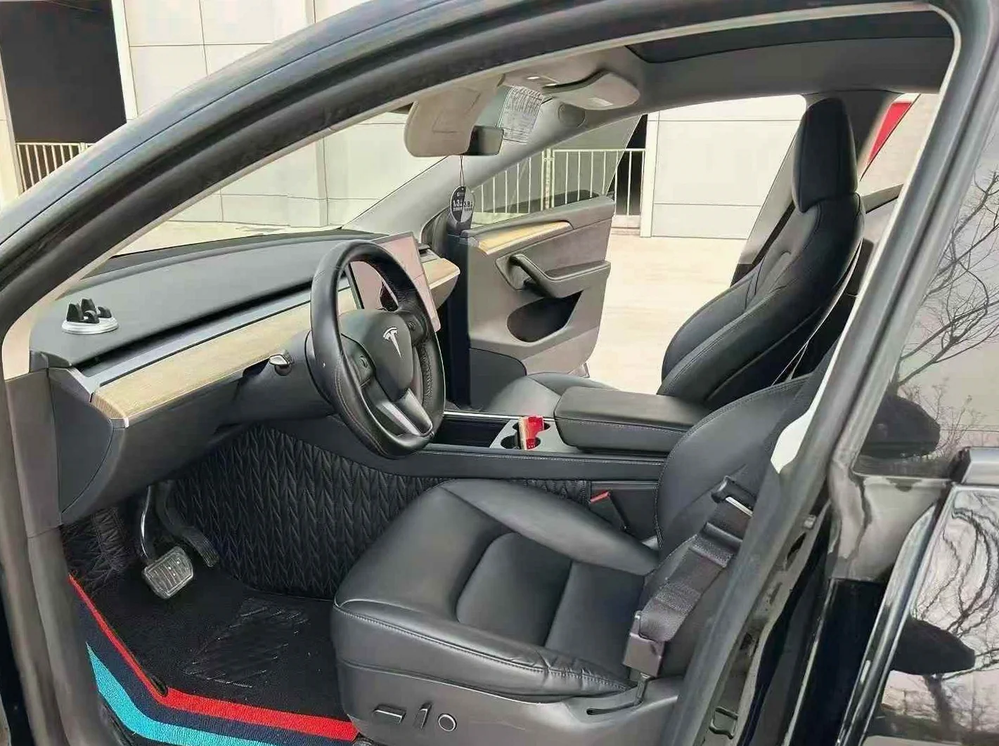 特斯拉MODEL 内饰前排