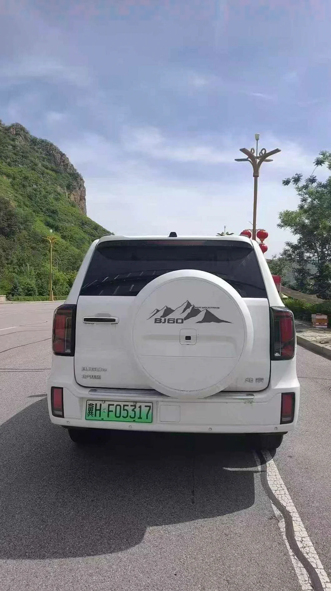 北京BJ60 后面外观二