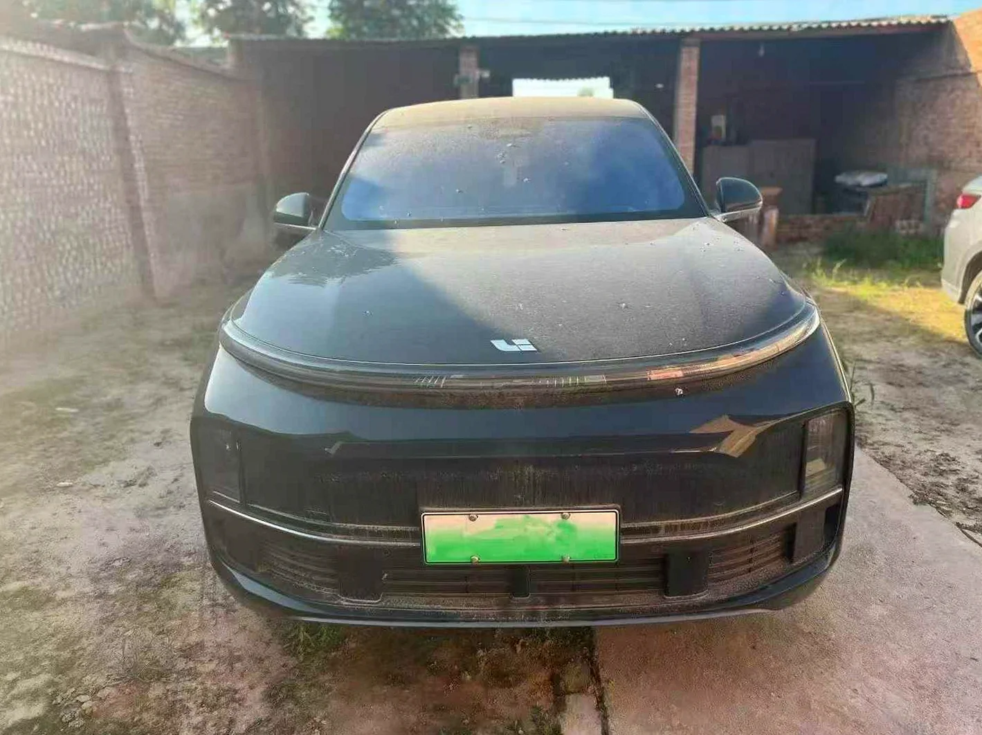 24款理想L8 准新车