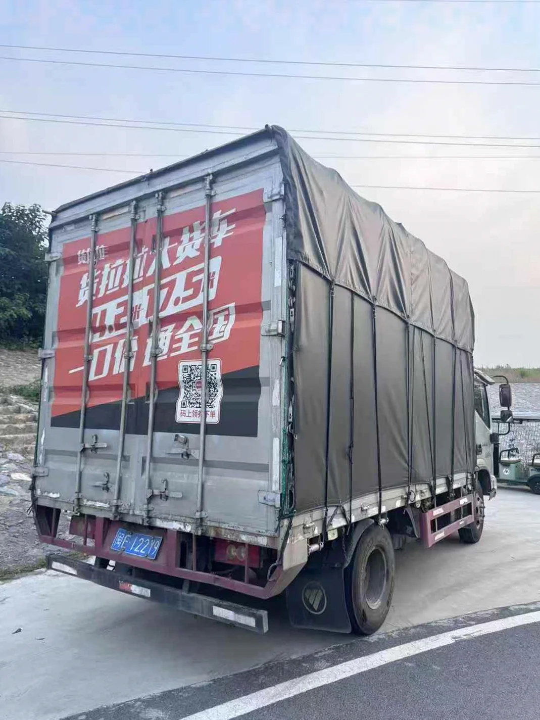 福田奥铃 驾驶室