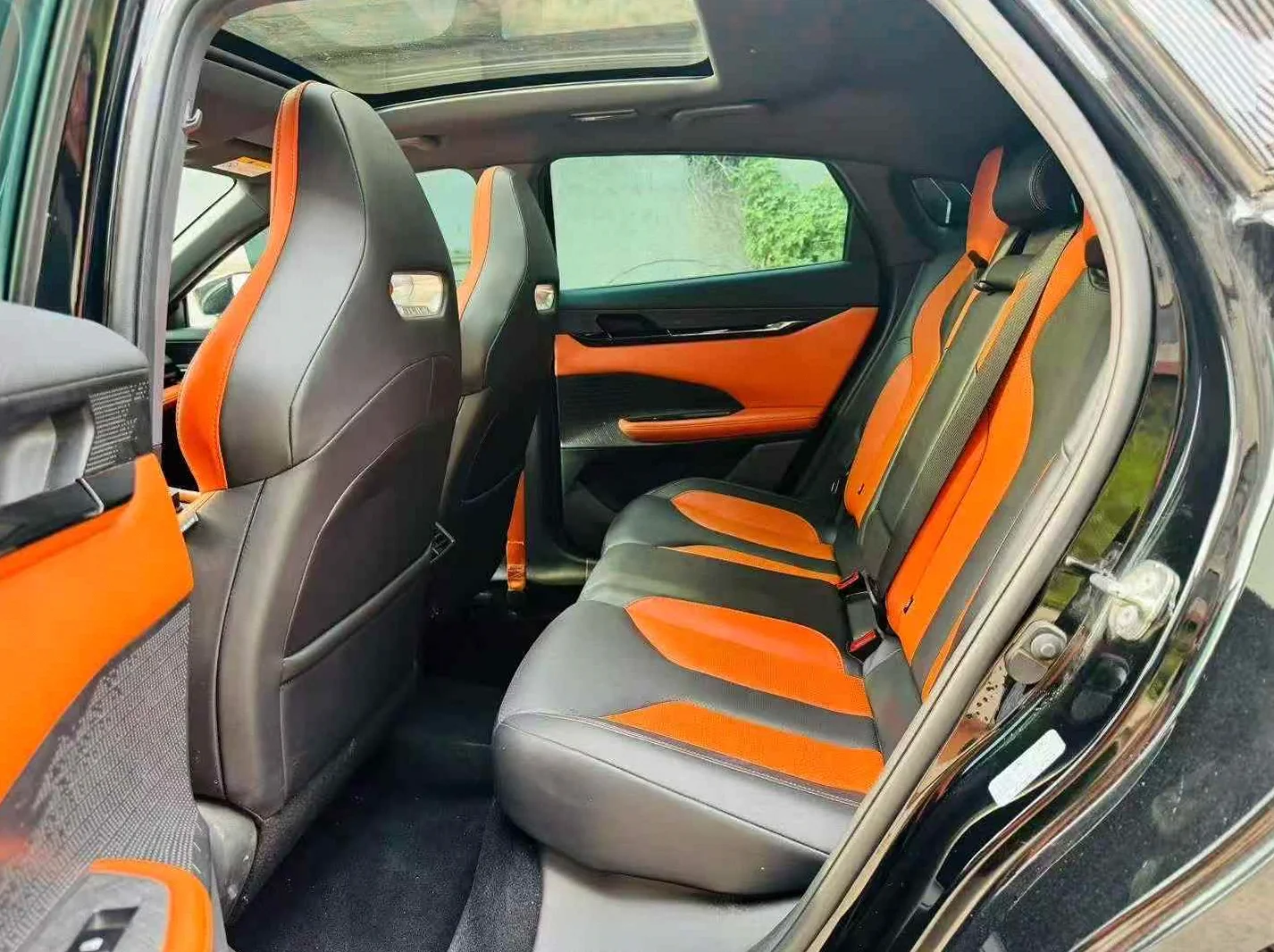 长安汽车UNiV 内饰后排