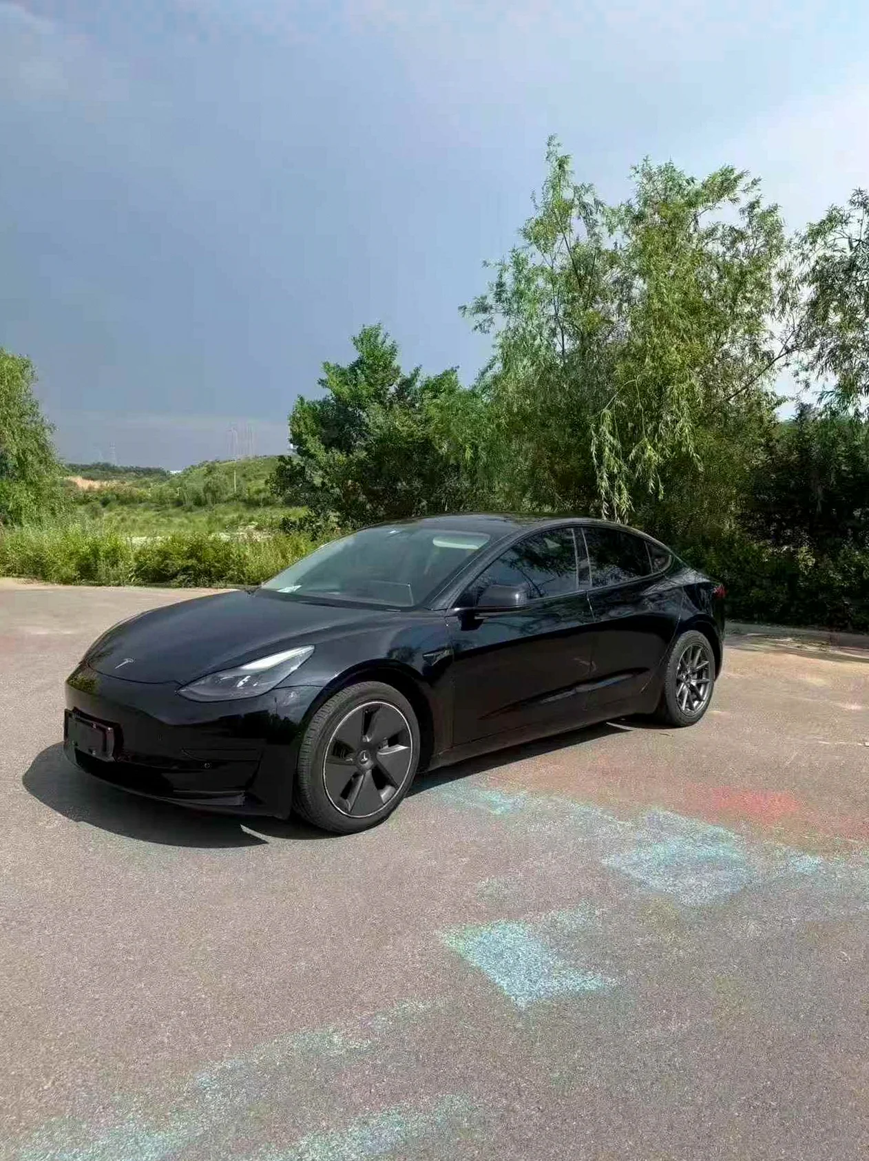 特斯拉MODEL 正面外观三