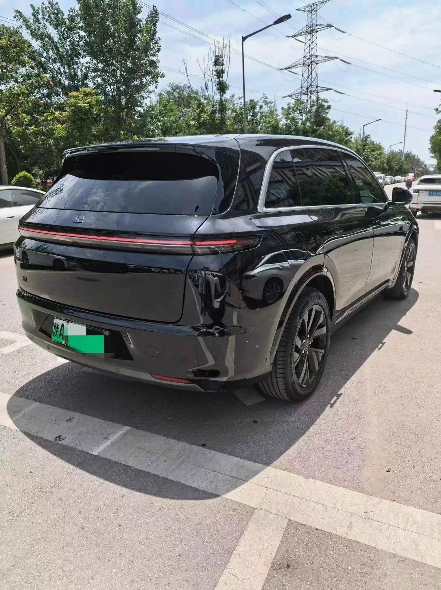 理想L7 内饰后排