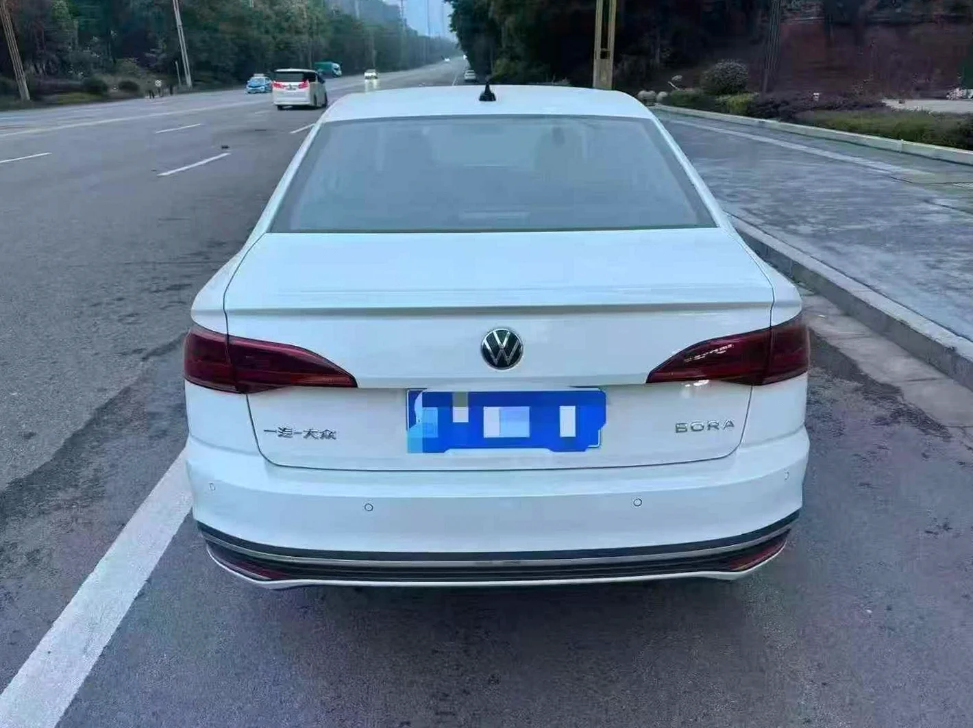 大众宝来 正面外观二