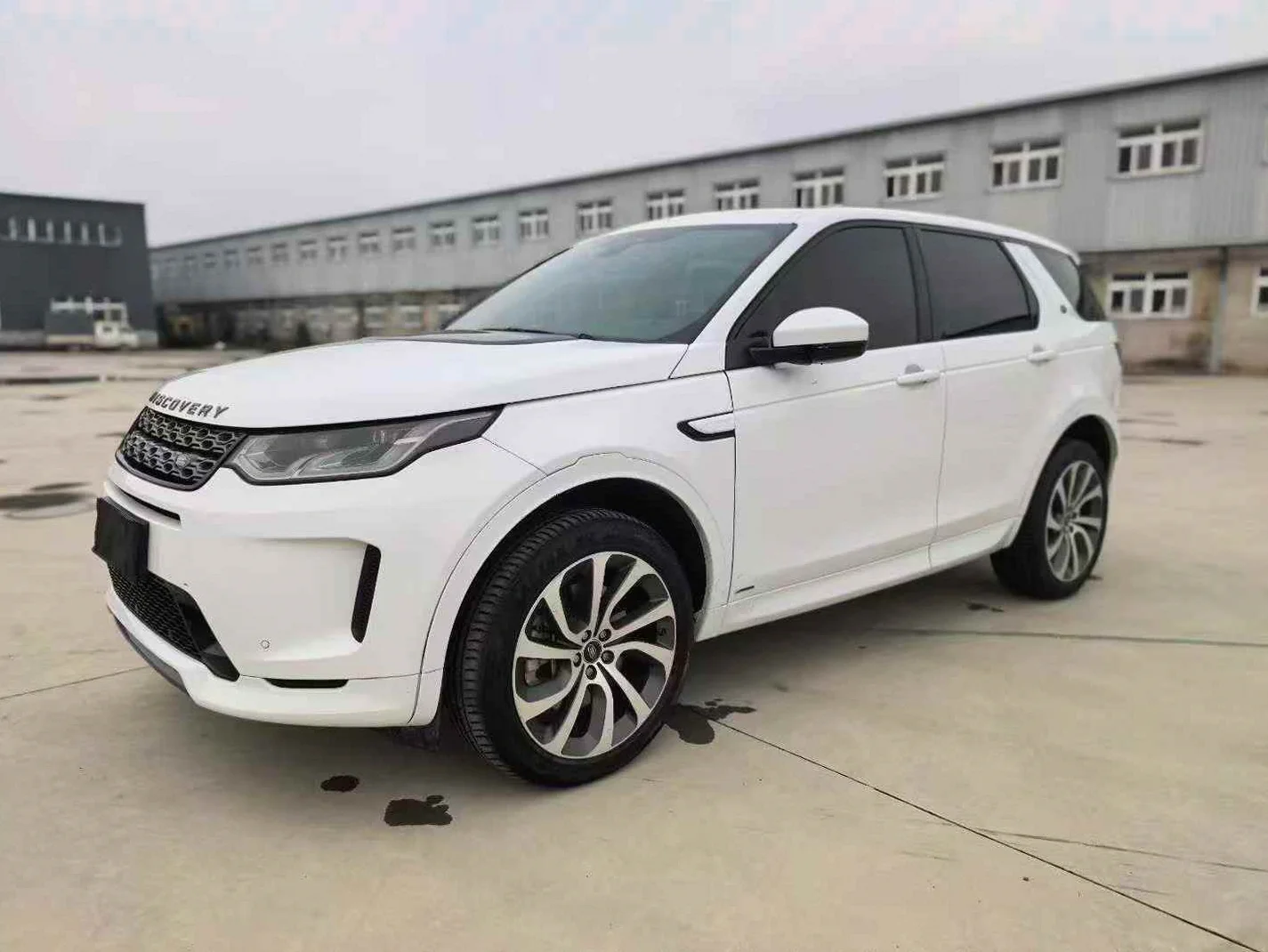 路虎发现 正面外观三