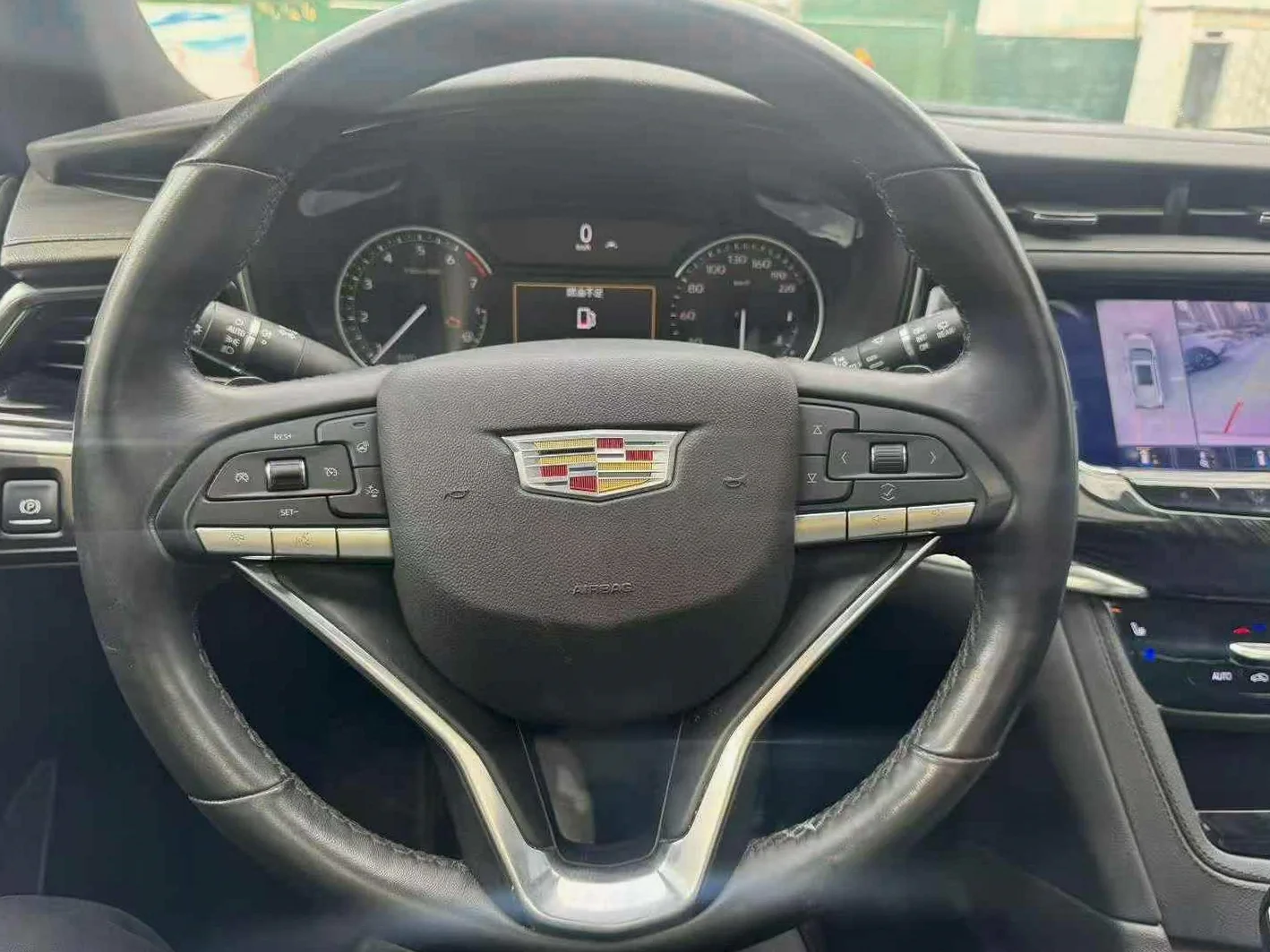 凯迪拉克XT6 后面外观三