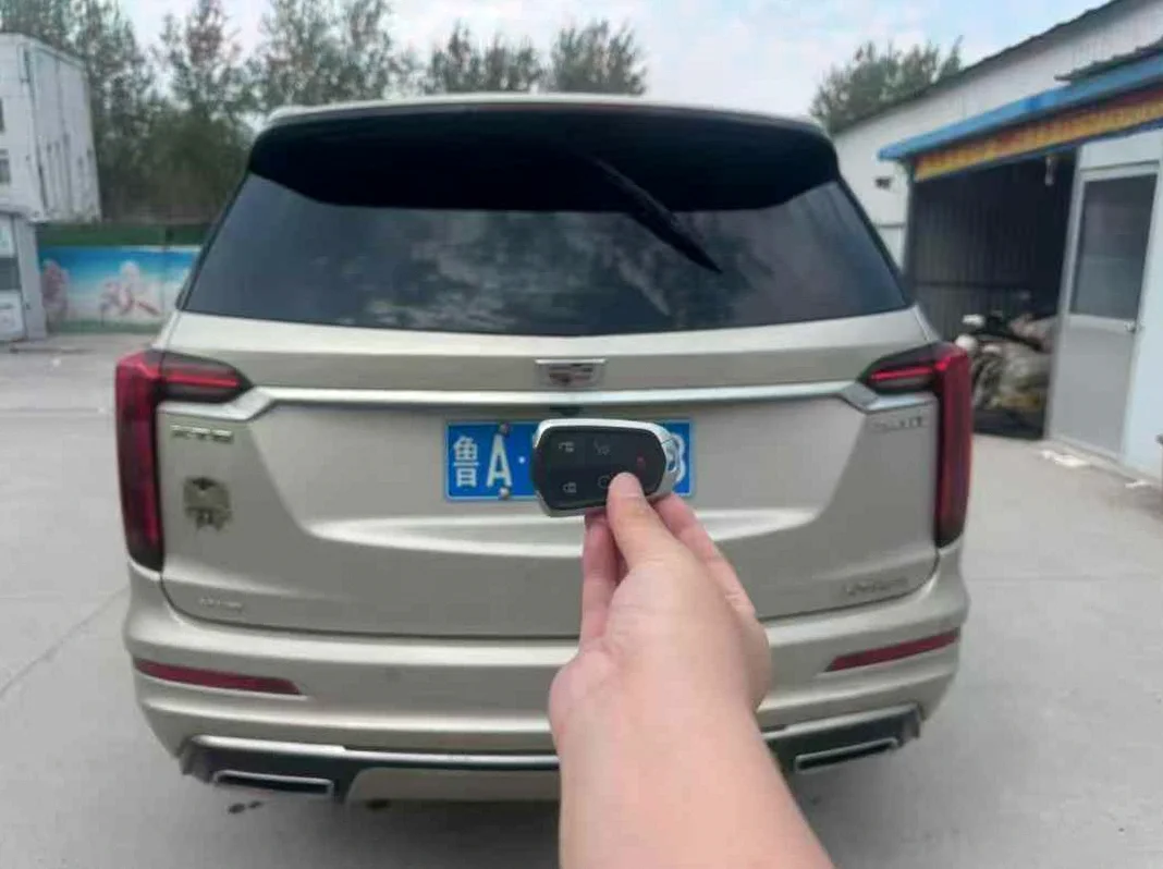 凯迪拉克XT6 正面外观三