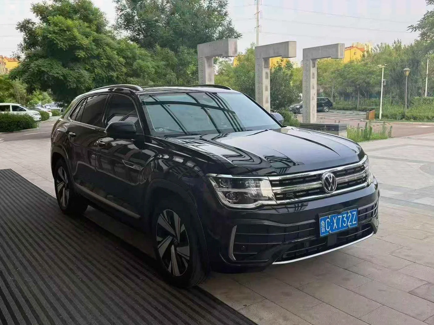 大众途昂 正面外观三
