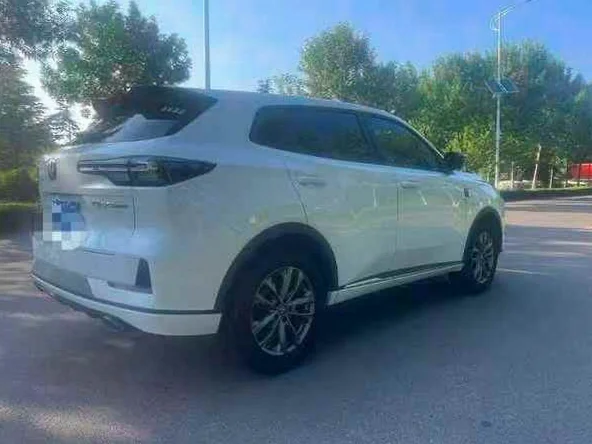 长安汽车CS55 后面外观一