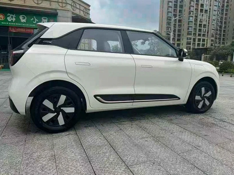 东风纳米 后面外观二