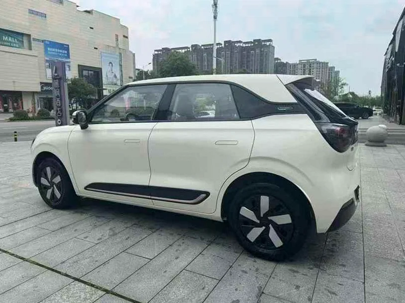 东风纳米 正面外观三