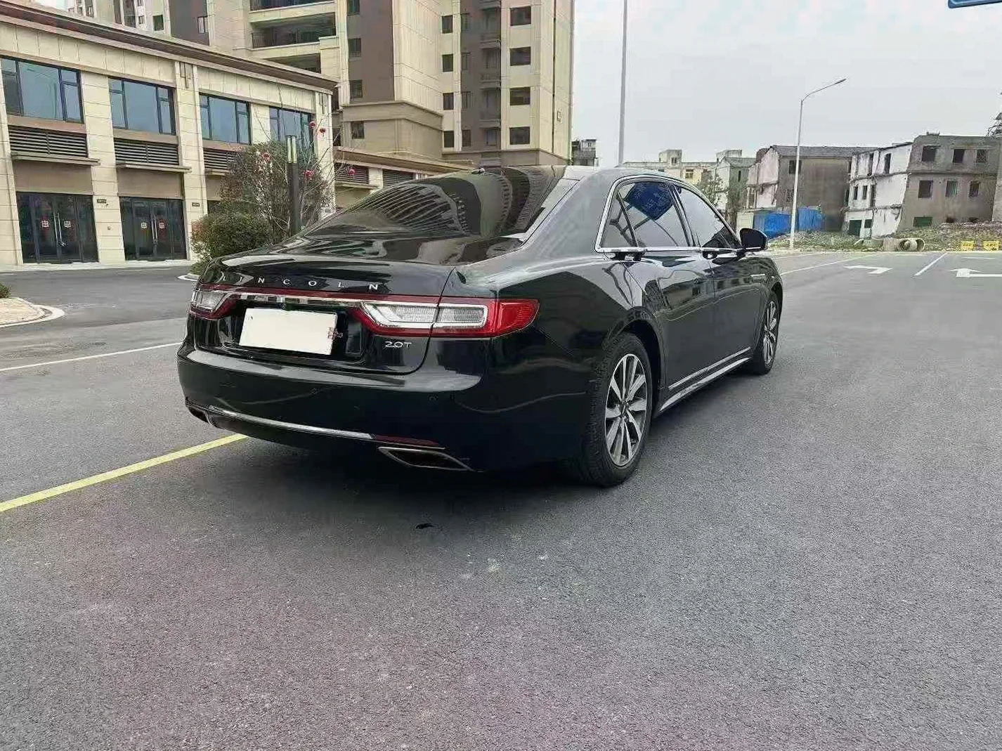 林肯大陆 后面外观一