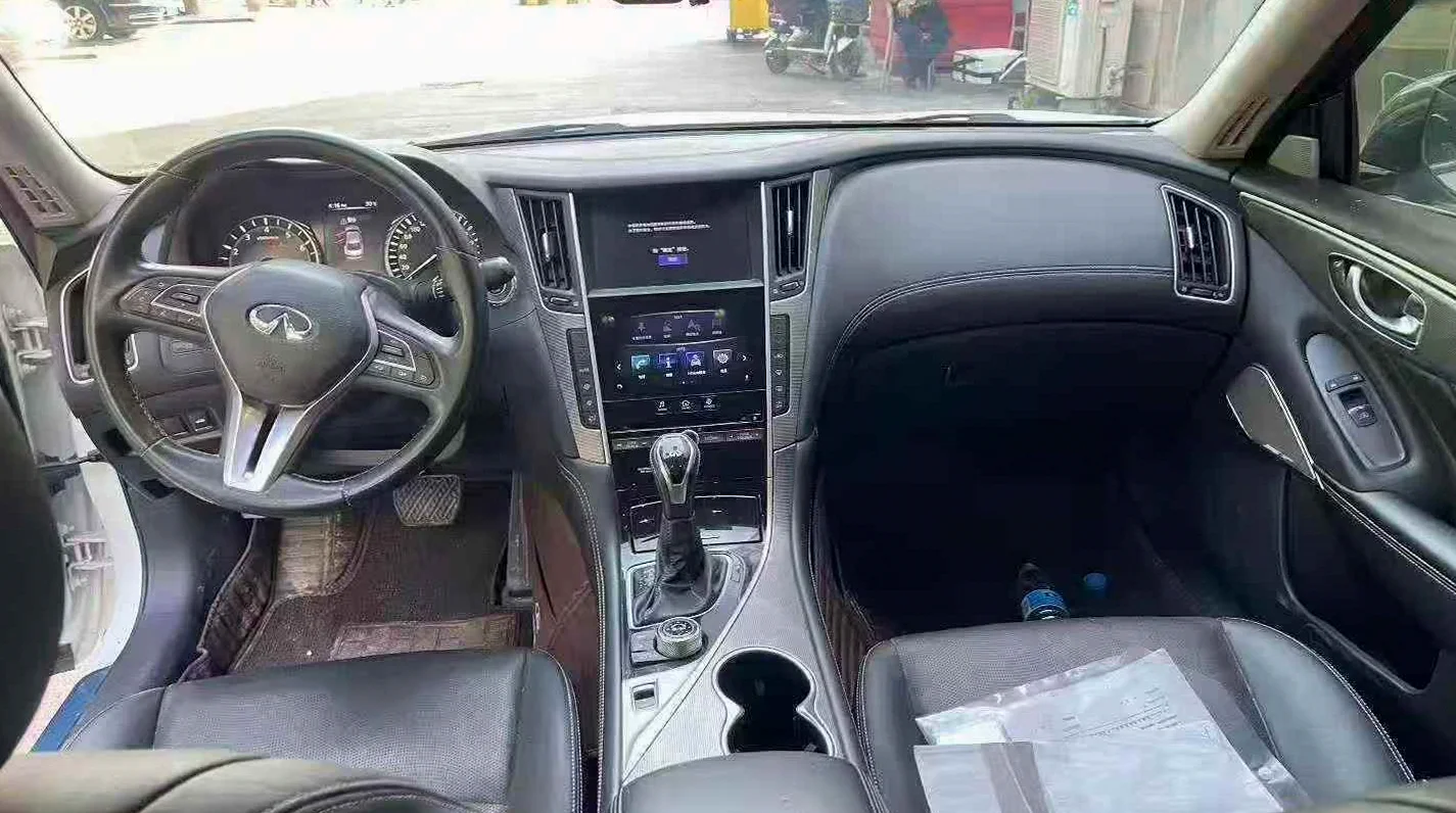 英菲尼迪Q50 后面外观二