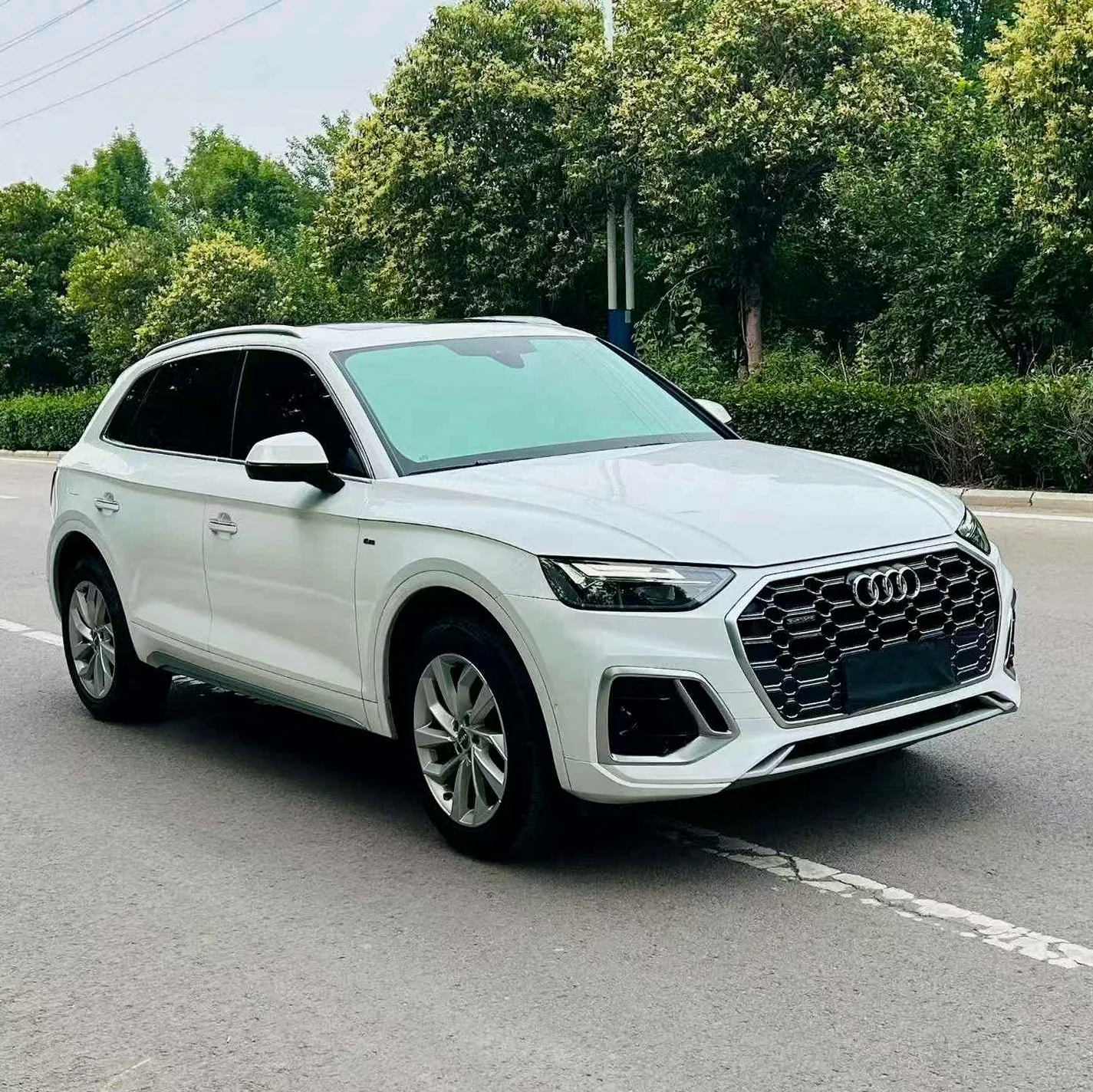 奥迪Q5 正面外观二