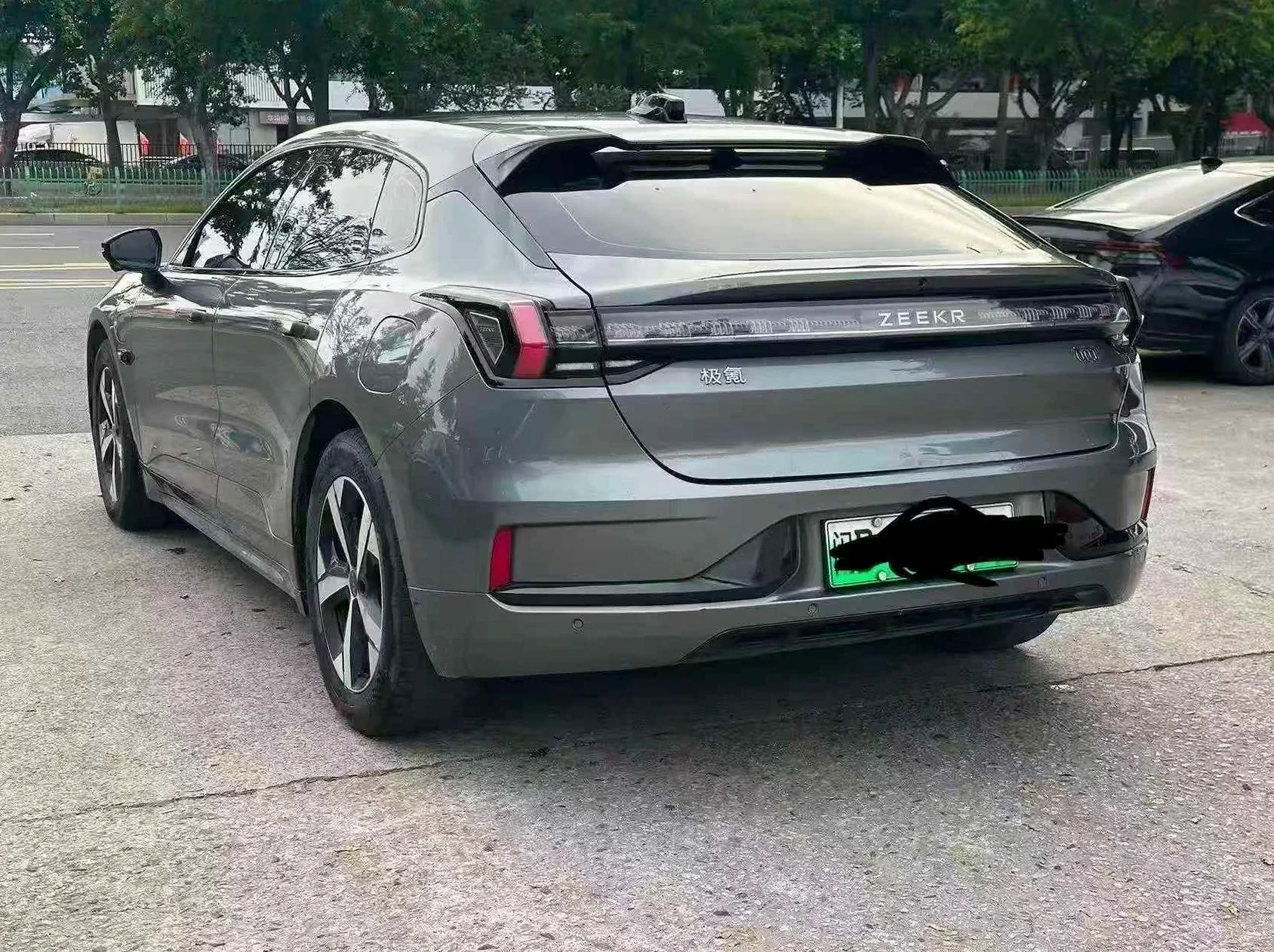 极氪汽车001 驾驶室