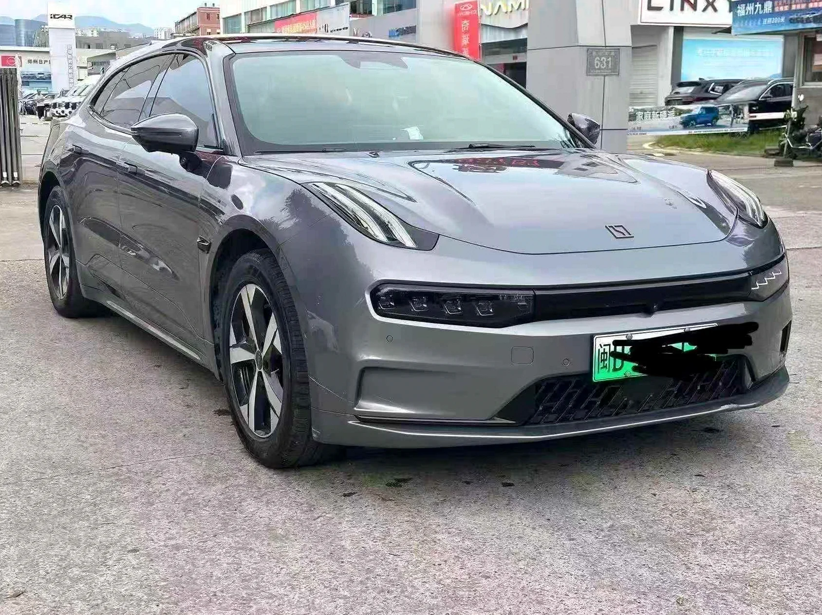 极氪汽车001 正面外观三