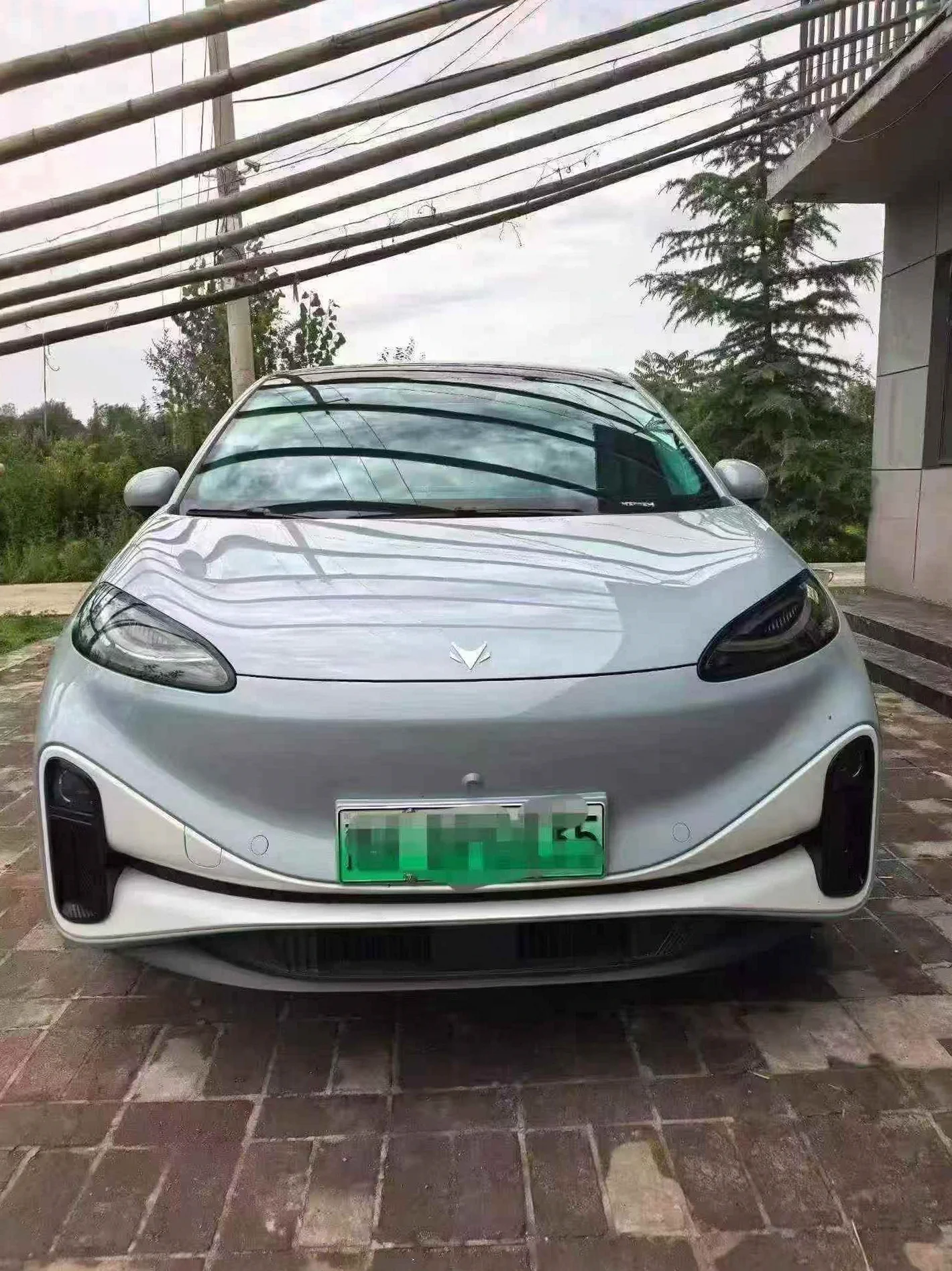 25款极狐汽车考拉S