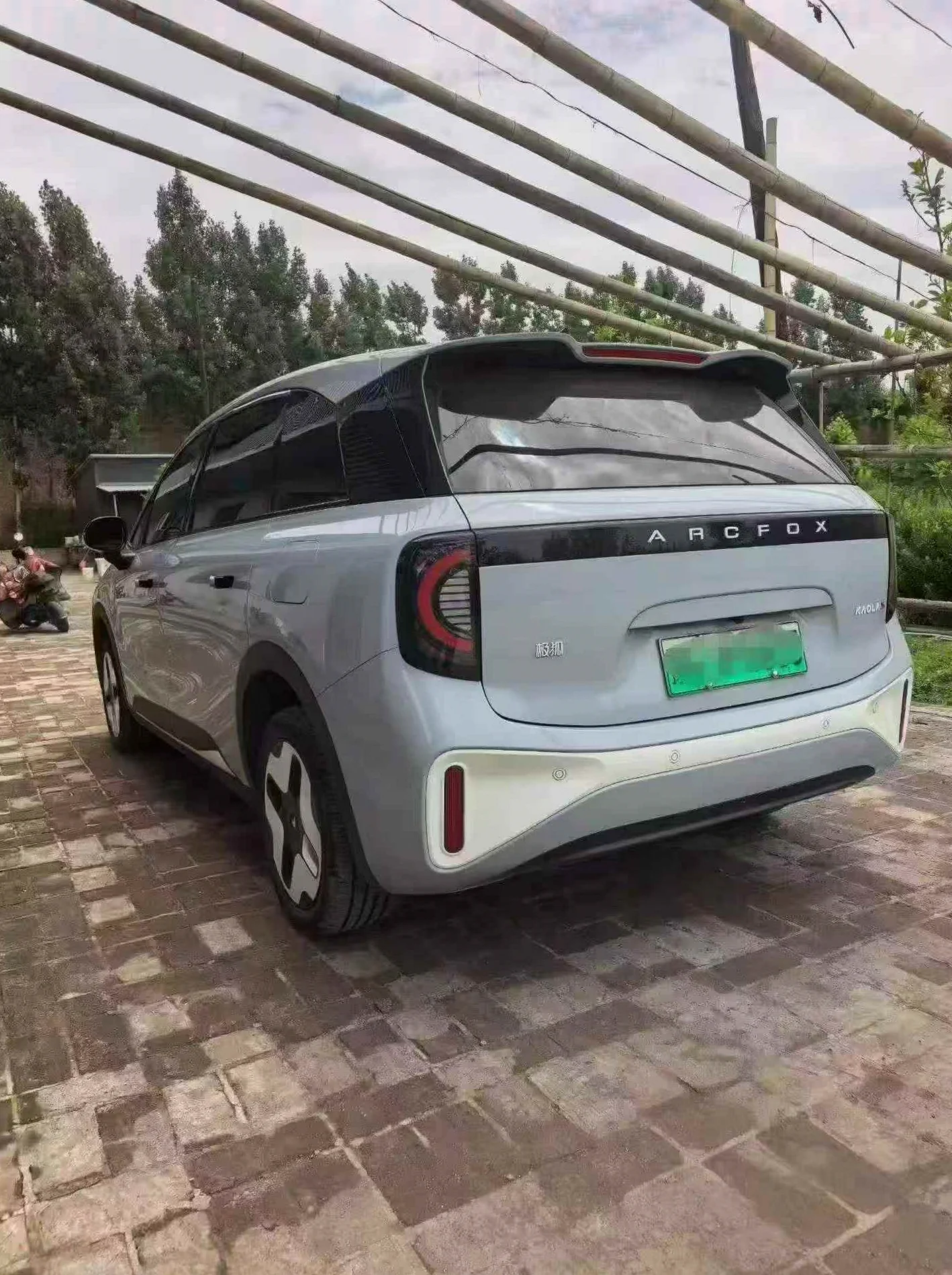 极狐汽车考拉 驾驶室