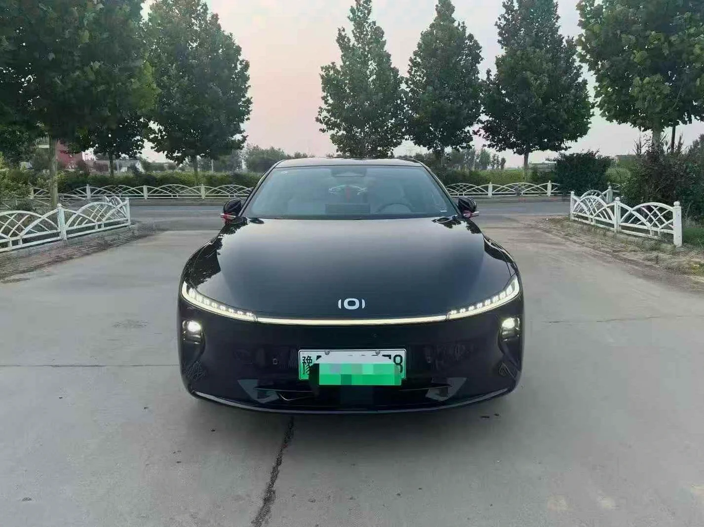 长安汽车启源 正面外观二