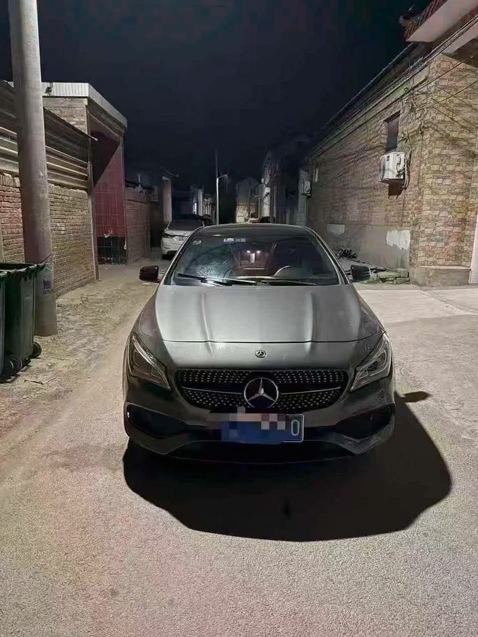 17年奔驰CLA220 4MATIC 顶配