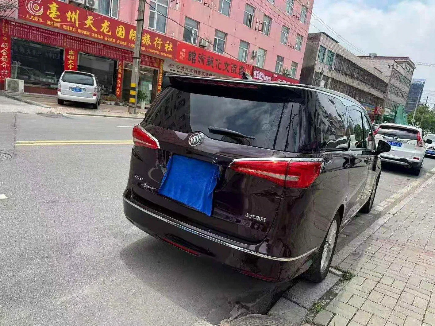 别克GL8 驾驶室