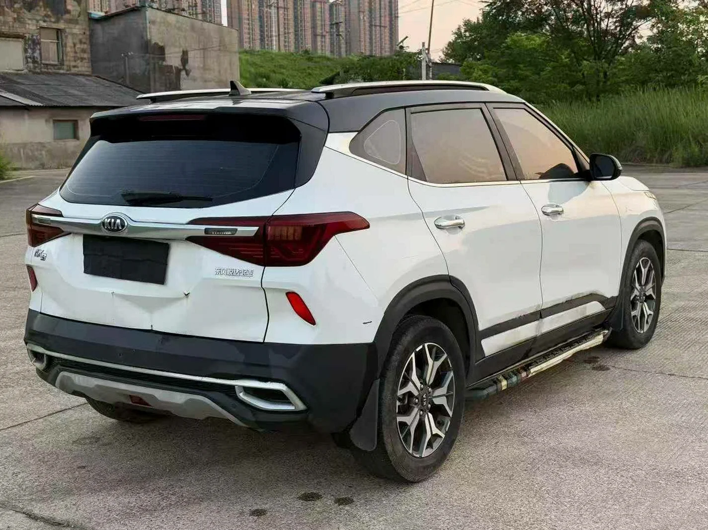 起亚KX3 驾驶室