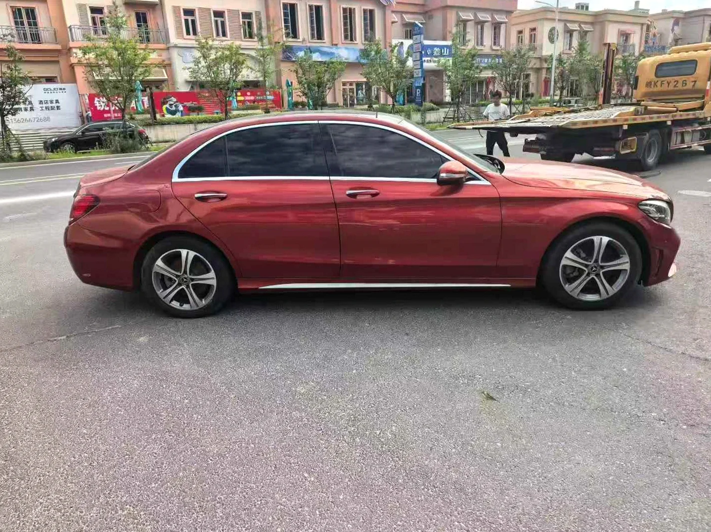 奔驰C 正面外观二