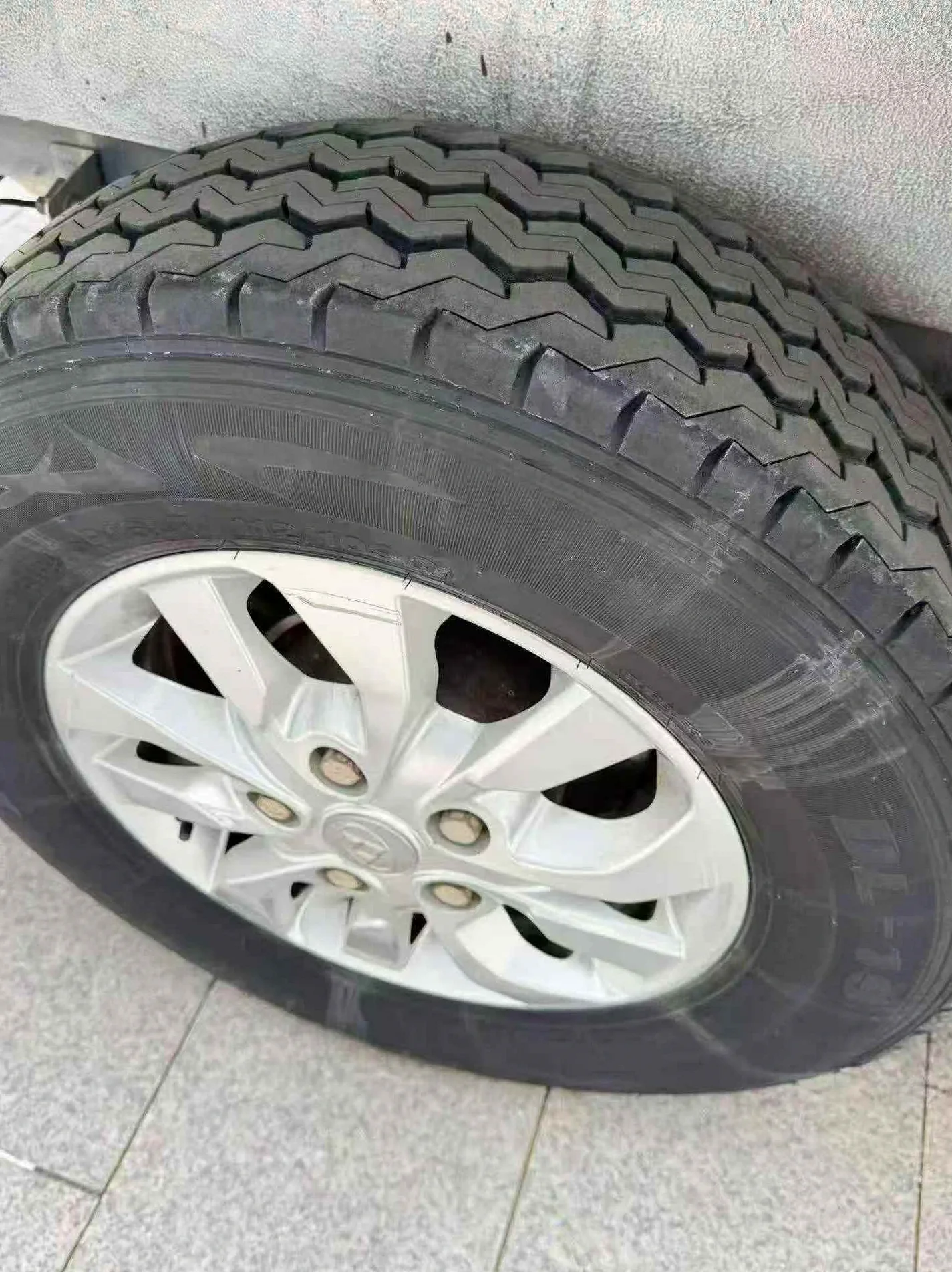 大通V80 驾驶室