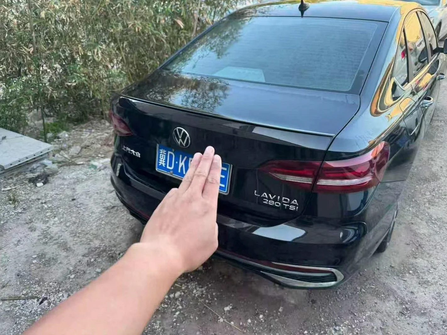 大众朗逸 后面外观一