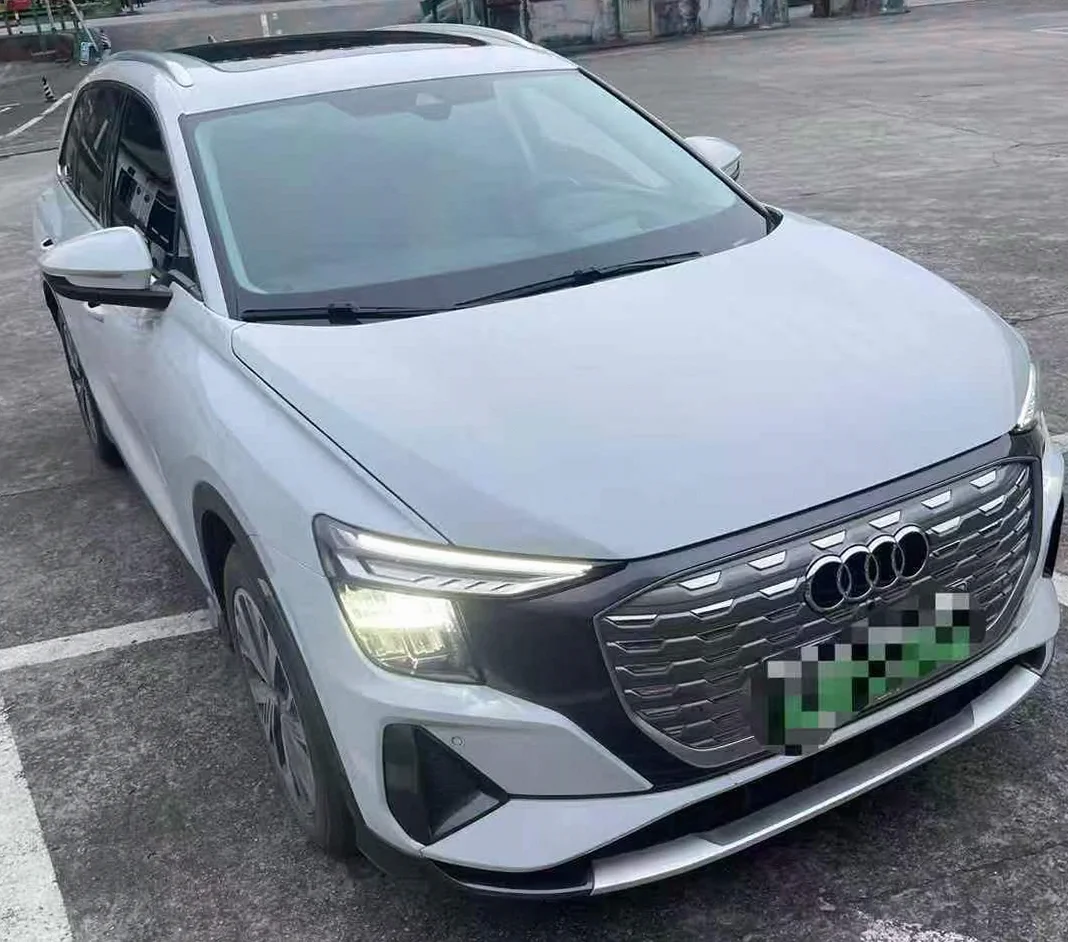 奥迪Q5 正面外观二