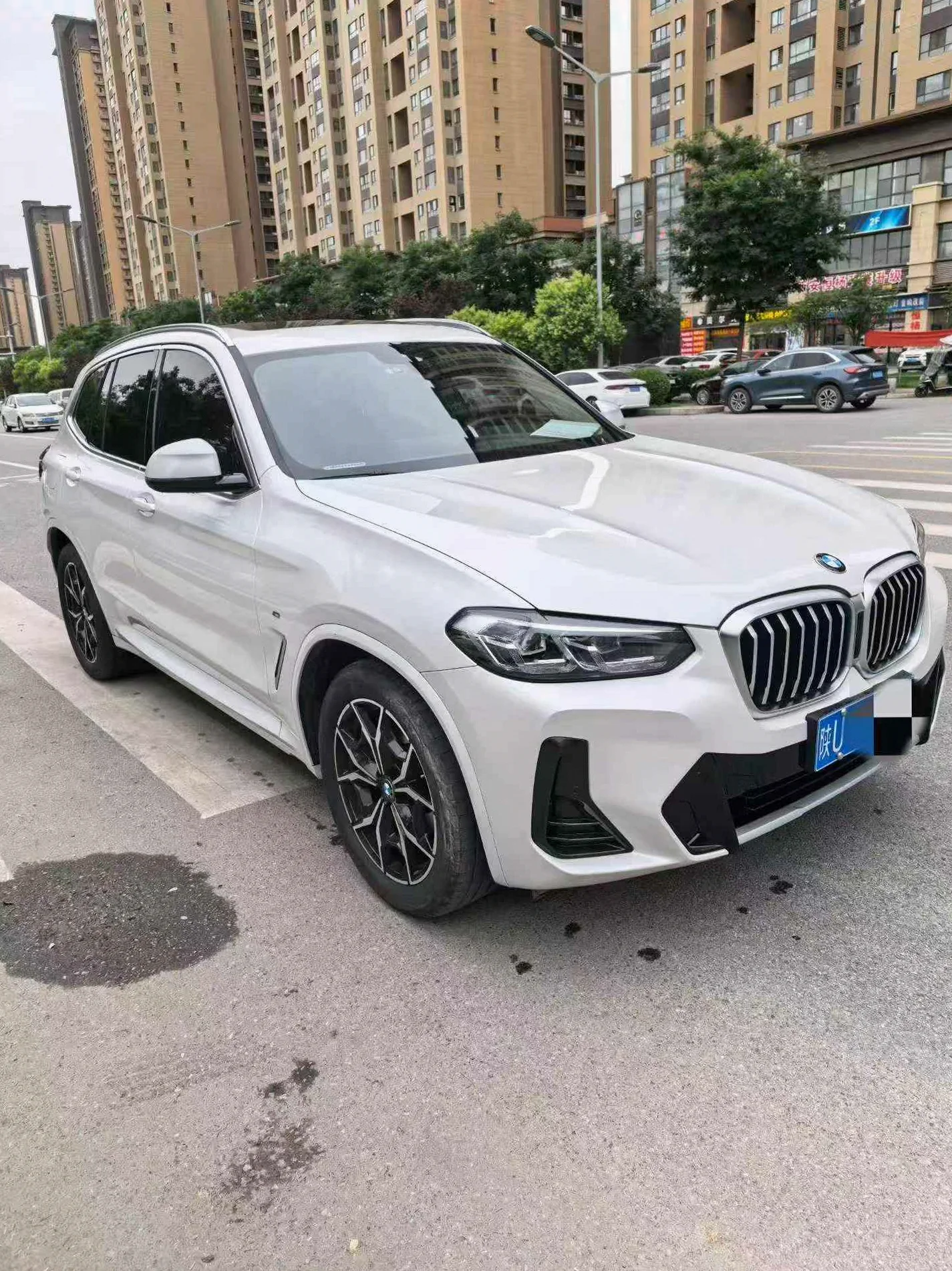 宝马X3 正面外观三