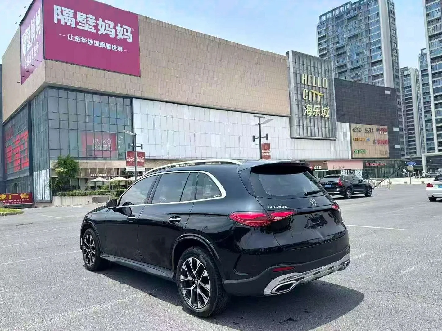 奔驰GLC 内饰后排