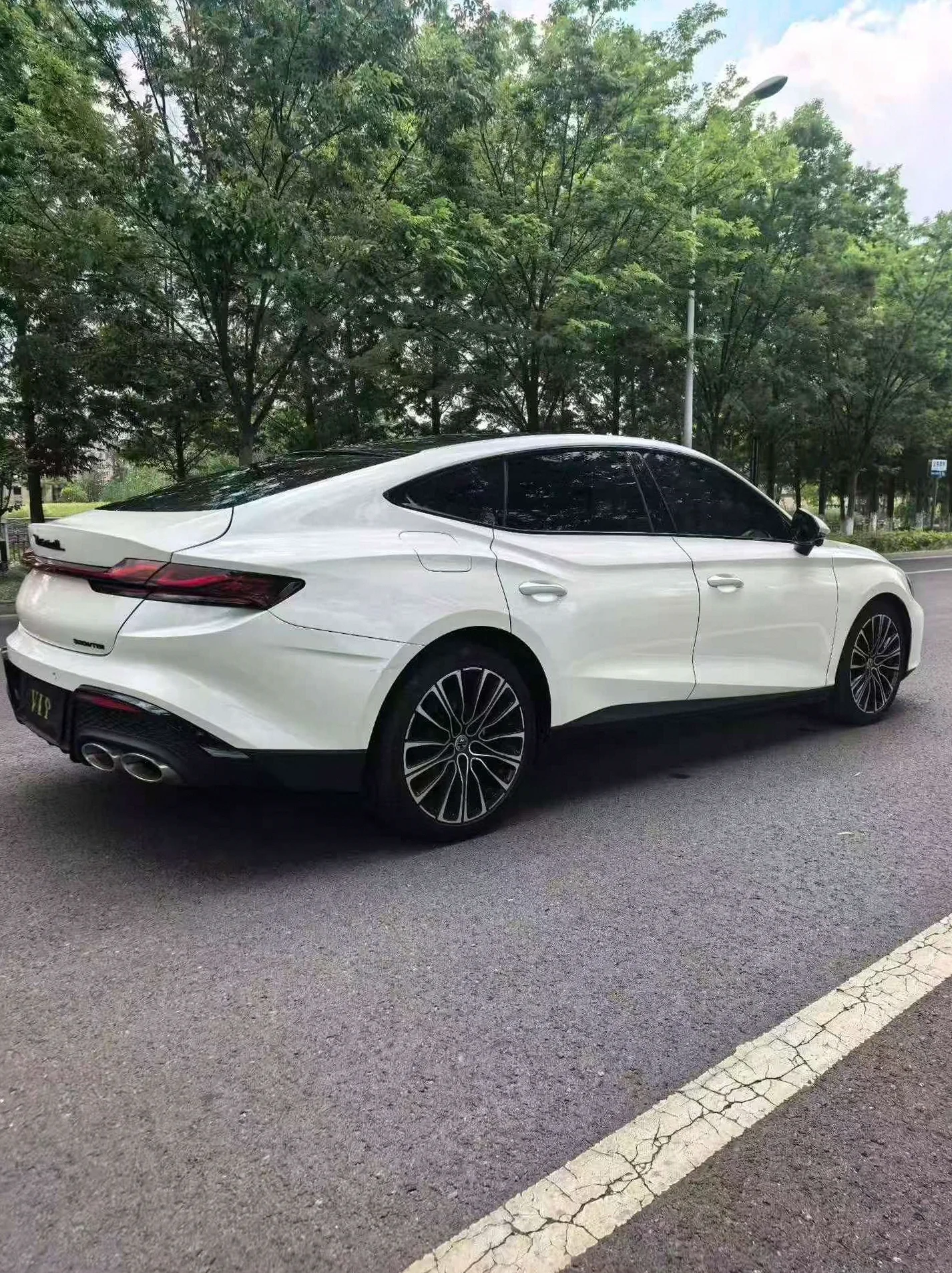 名爵7 后面外观三