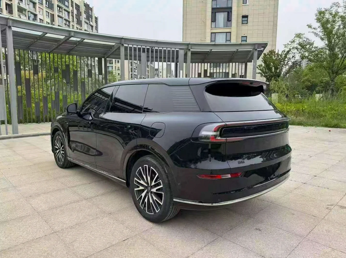 长安汽车启源 后面外观二