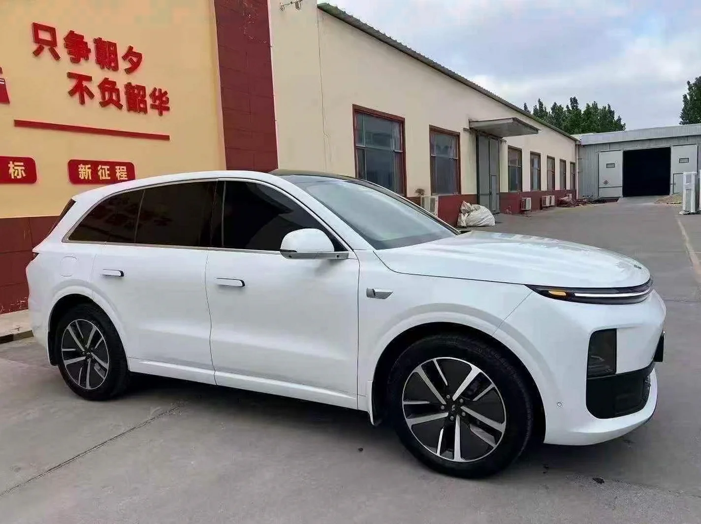2025款理想L6 Pro智能焕新版