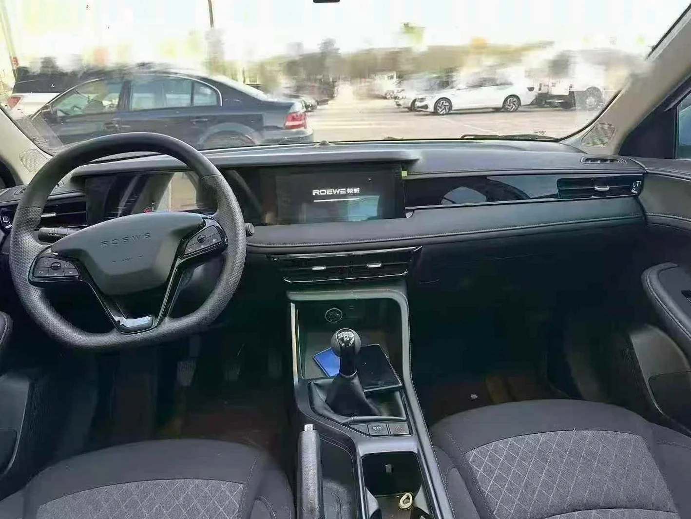 荣威i5 后面外观三