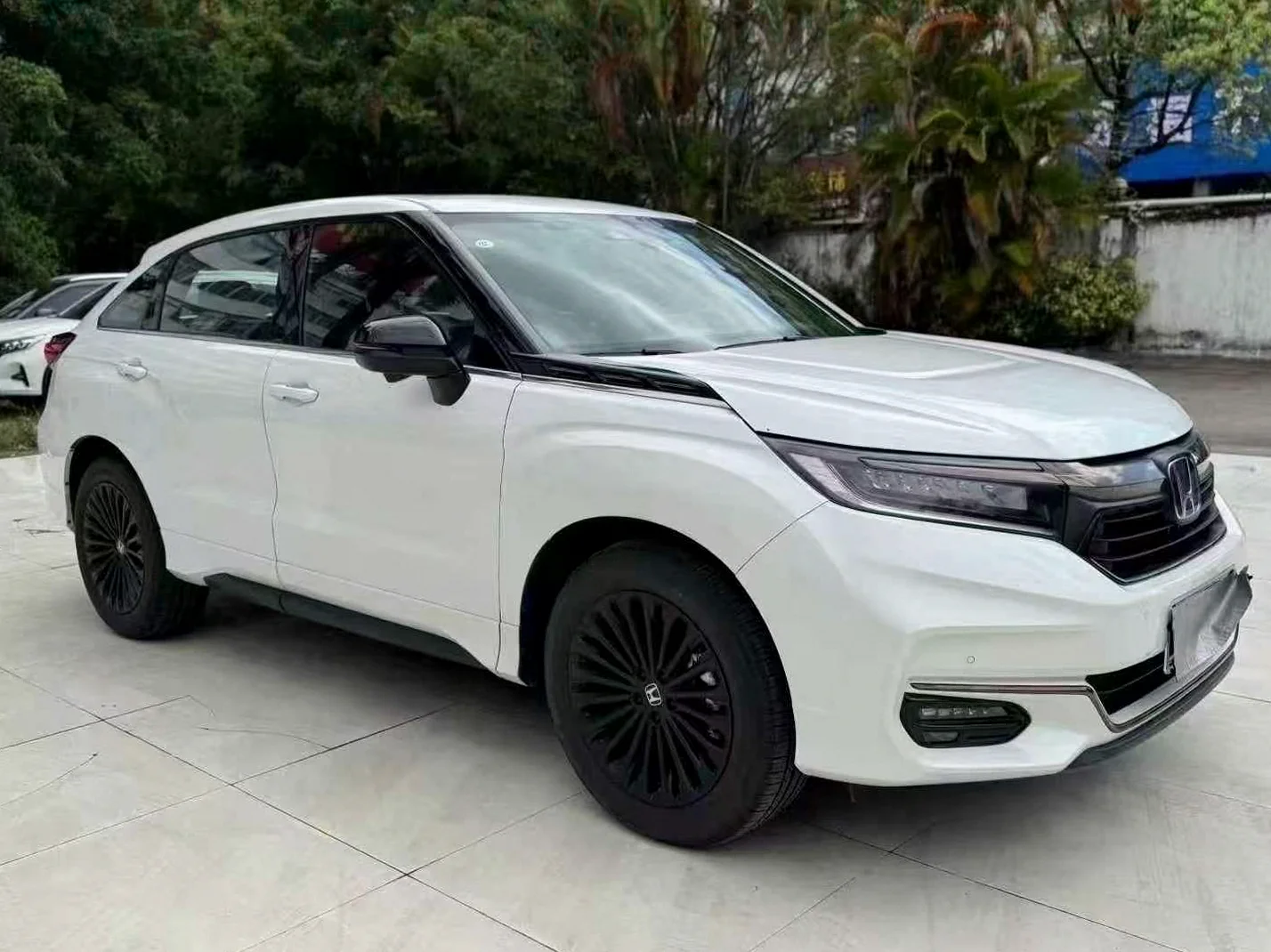 本田冠道 正面外观二