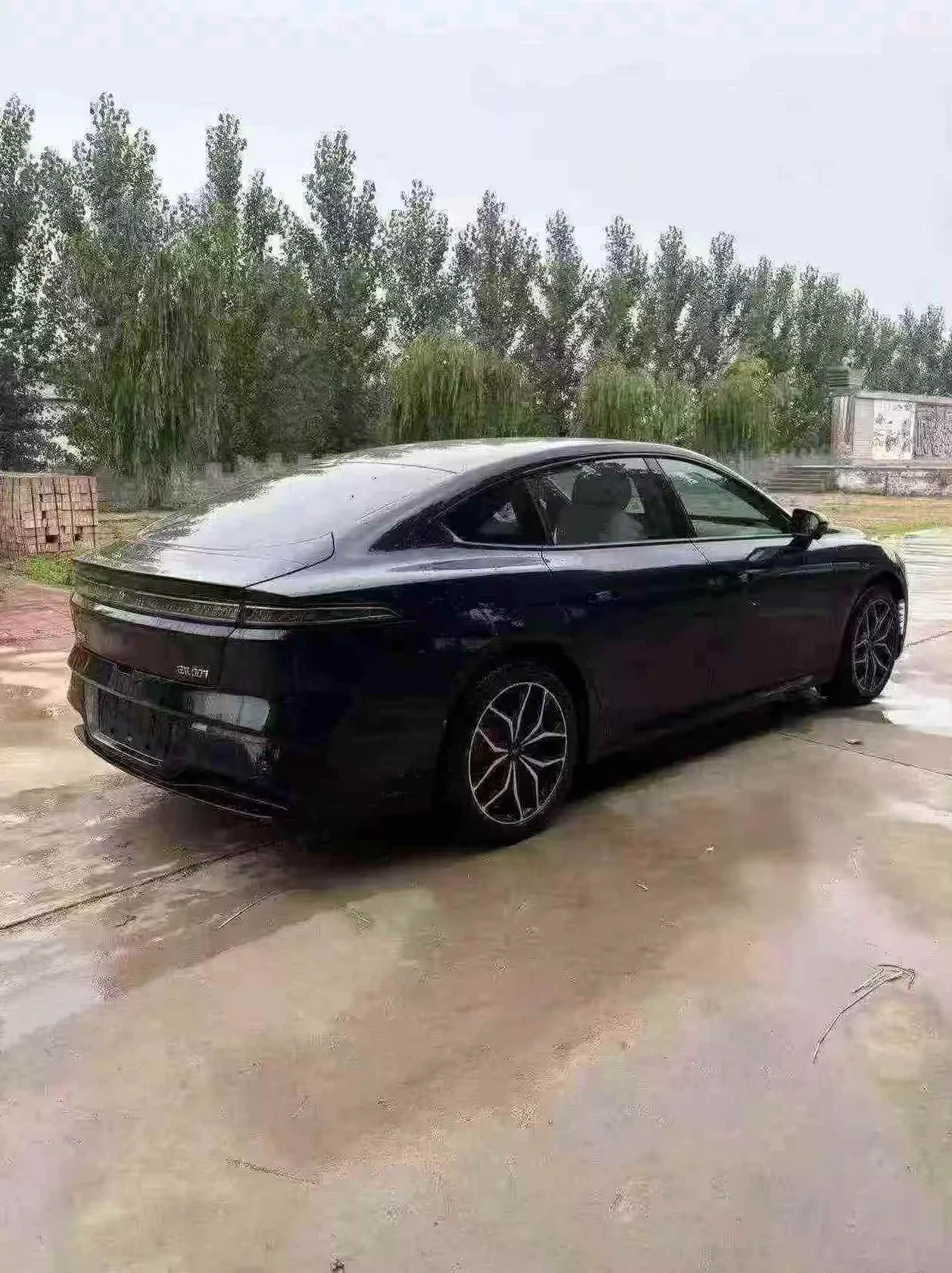 东风奕派 驾驶室