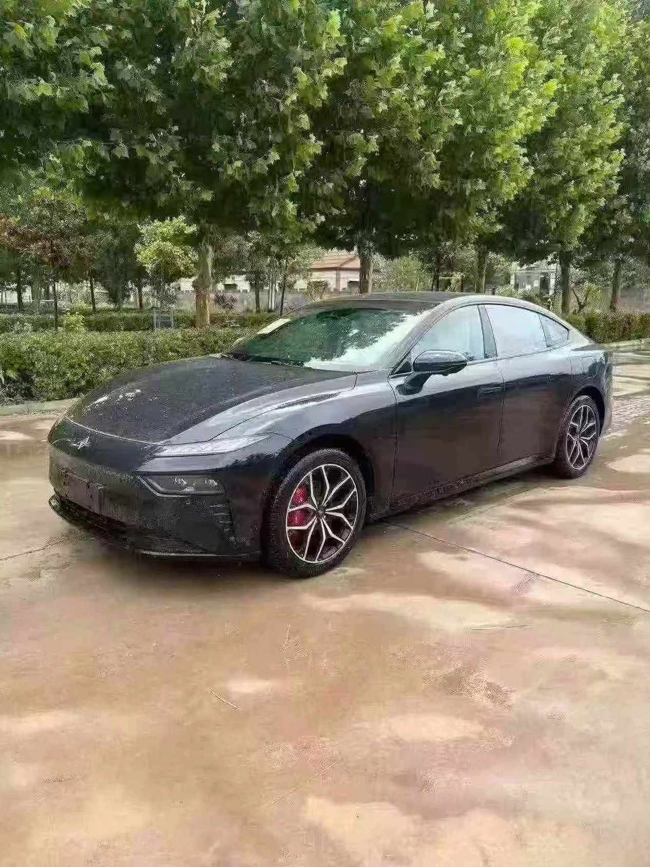 东风奕派 正面外观三