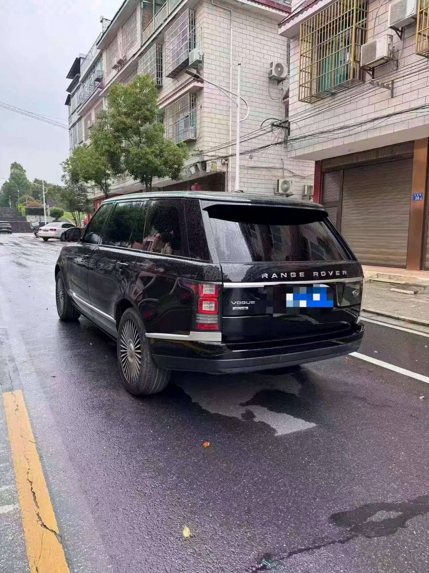 路虎揽胜行政 驾驶室