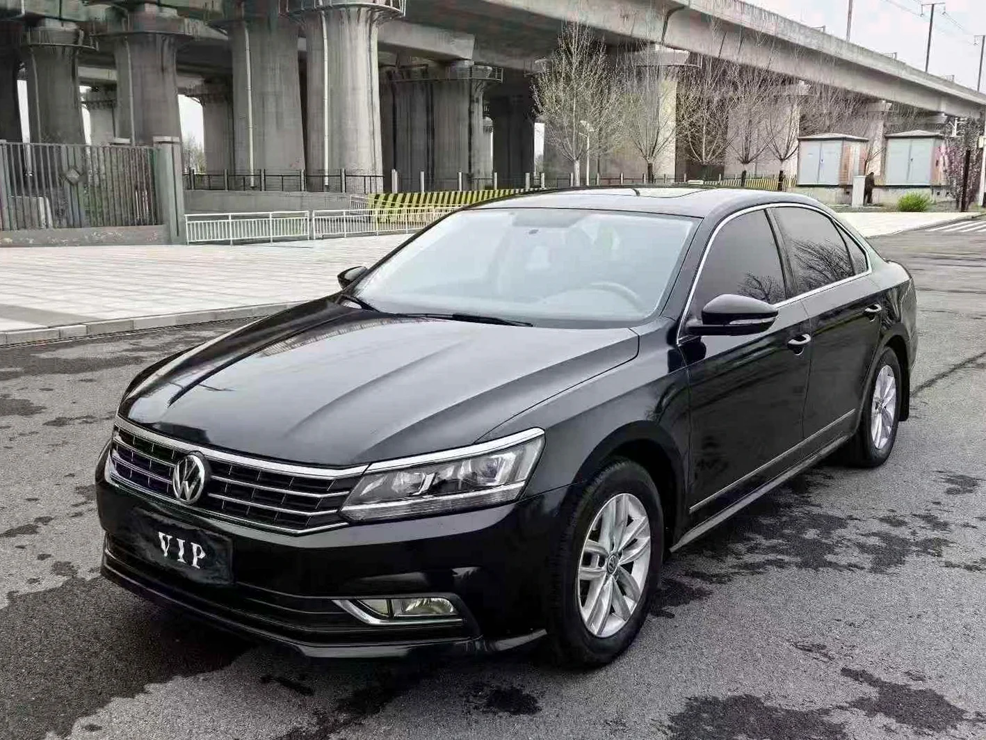 大众帕萨特 正面外观三