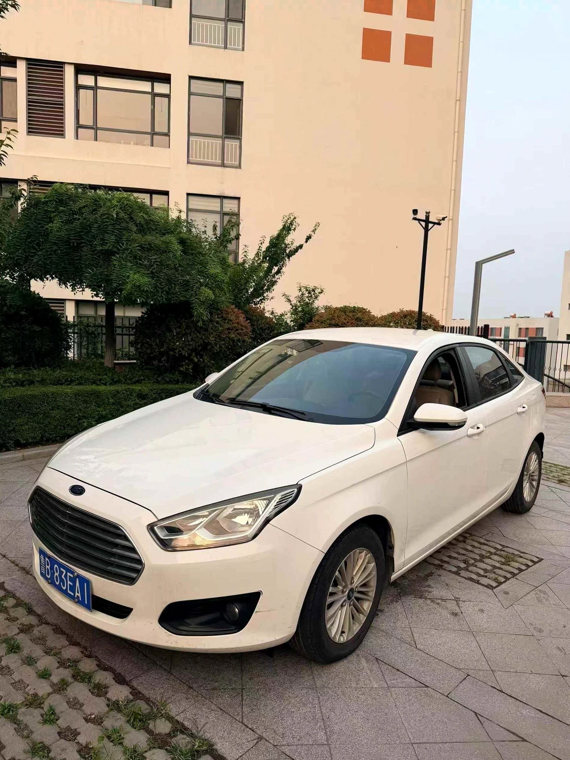 17年福特福睿斯1.5L 手动